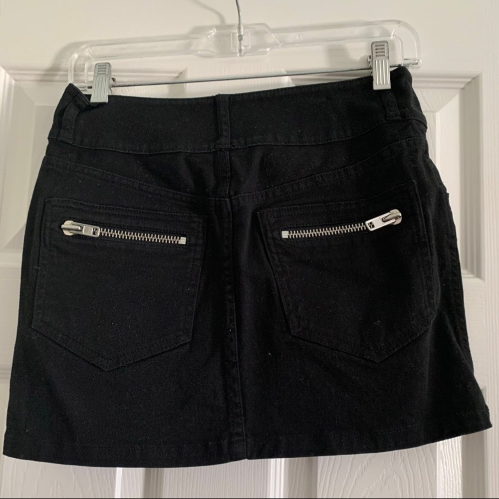 Mini skirt size 2